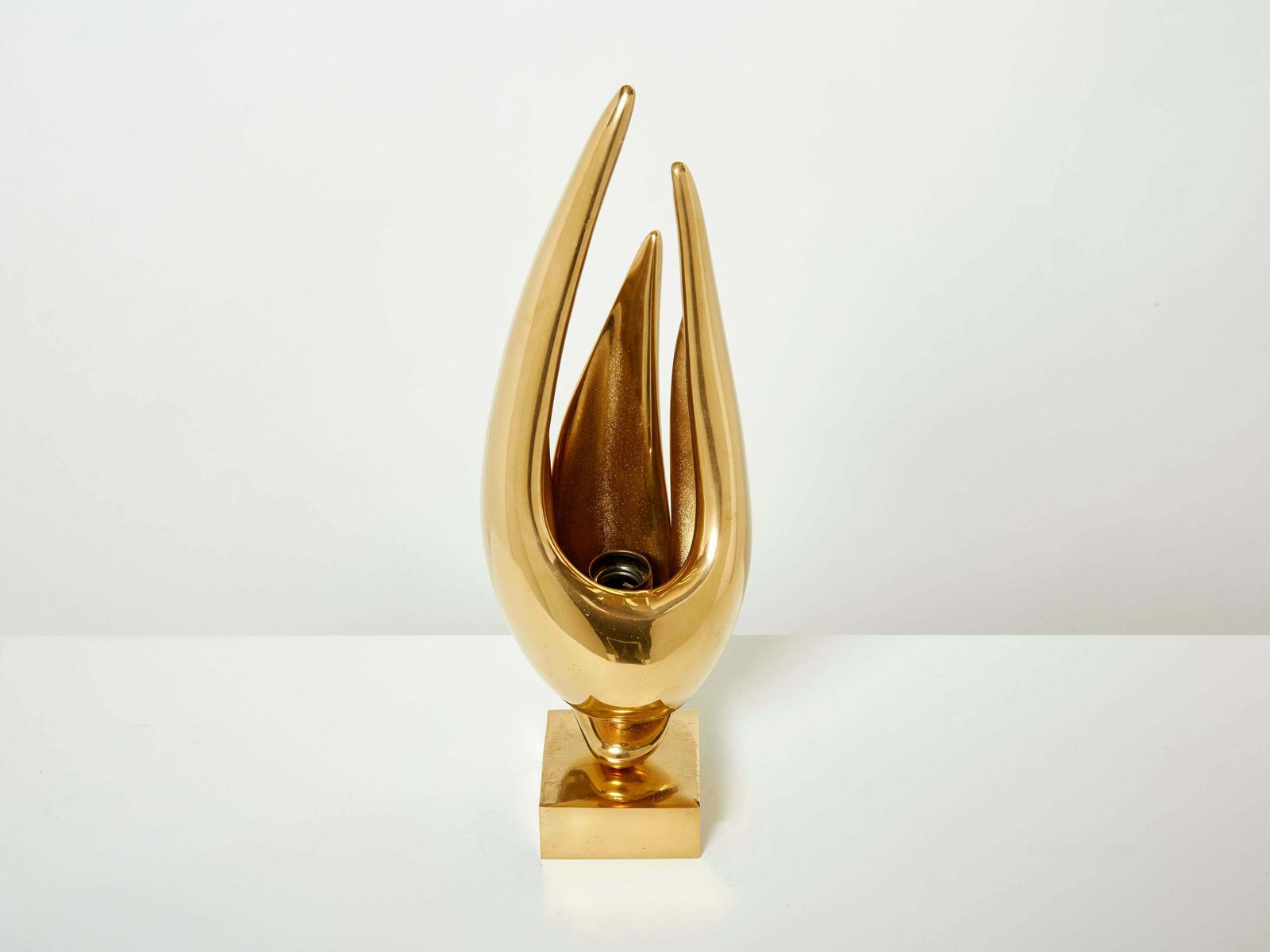 Lampe de table sculpture moderniste en bronze doré, Michel Armand, 1970 photo 10564.275