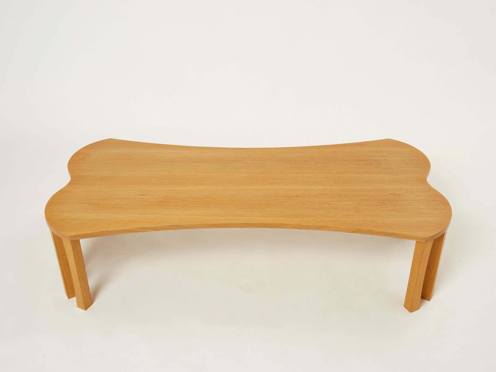 Table basse Vincent Poujardieu en chêne massif, forme libre, 1992 photo Mobilier