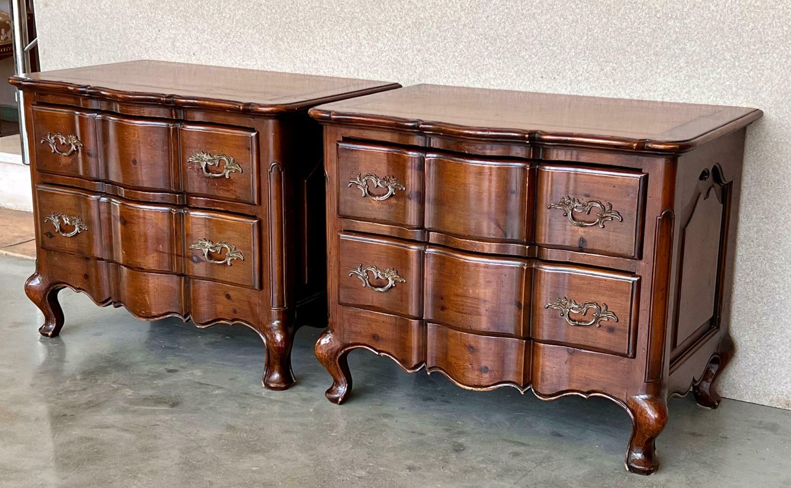 Pair Of Italian Baroque Burled Walnut Chests Of Nightstands photo Furniture