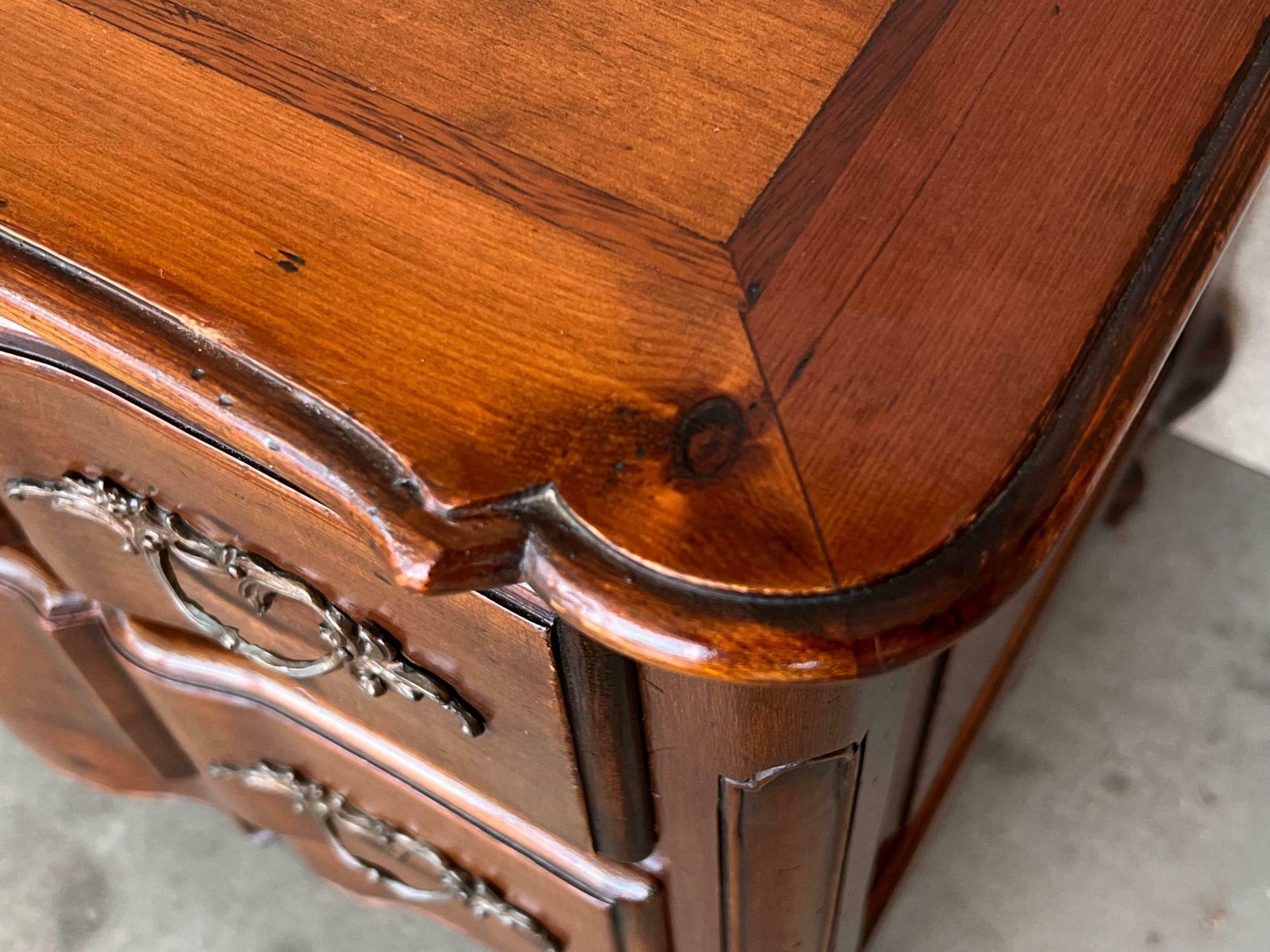 photo furniture Pair Of Italian Baroque Burled Walnut Chests Of Nightstands