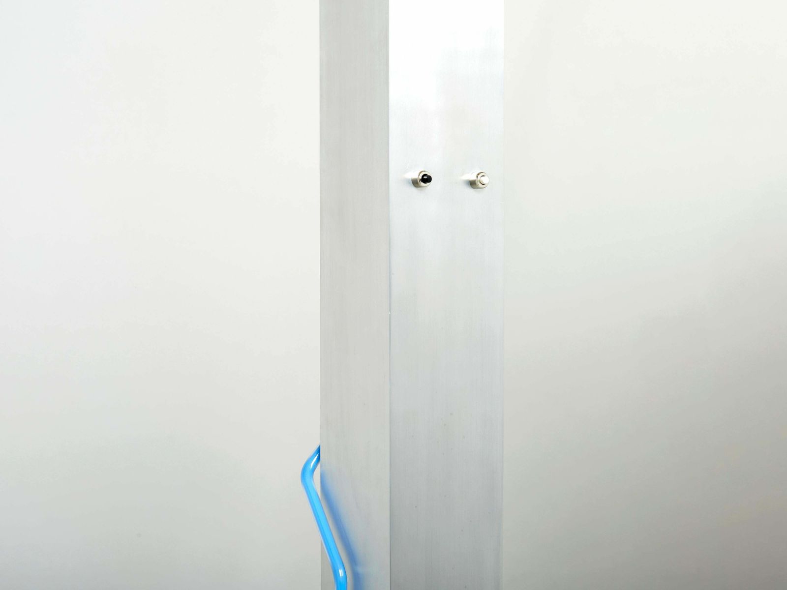 Lampadaire en acier au néon bleu, par Rudi Stern et Dan Chelsea pour Kovacs, 1983 photo buy