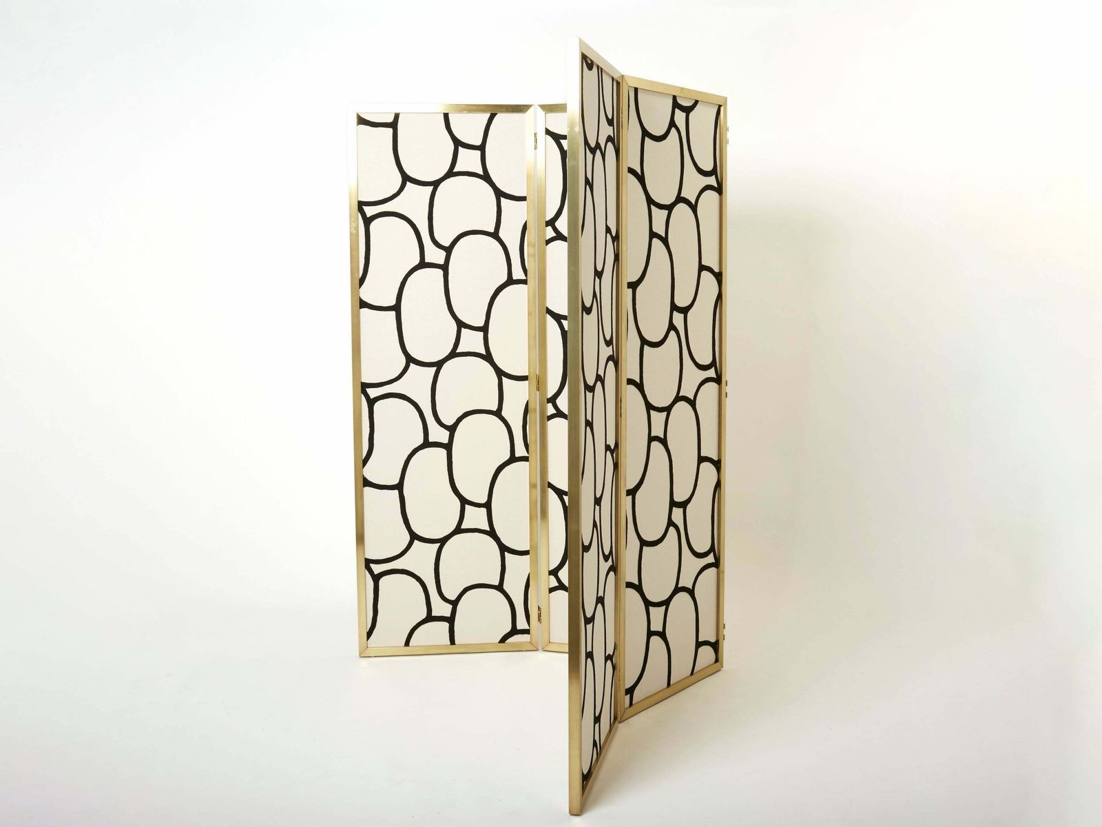 Paravent quatre panneaux en laiton et tissu de soie Galerie Maison Et Jardin, 1970 photo vintage