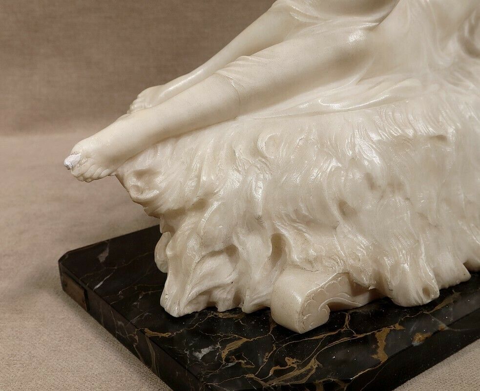 2791.3 Important Sculpture "Venus At The Mirror" By A. Saccardi   Early 20th Century photo