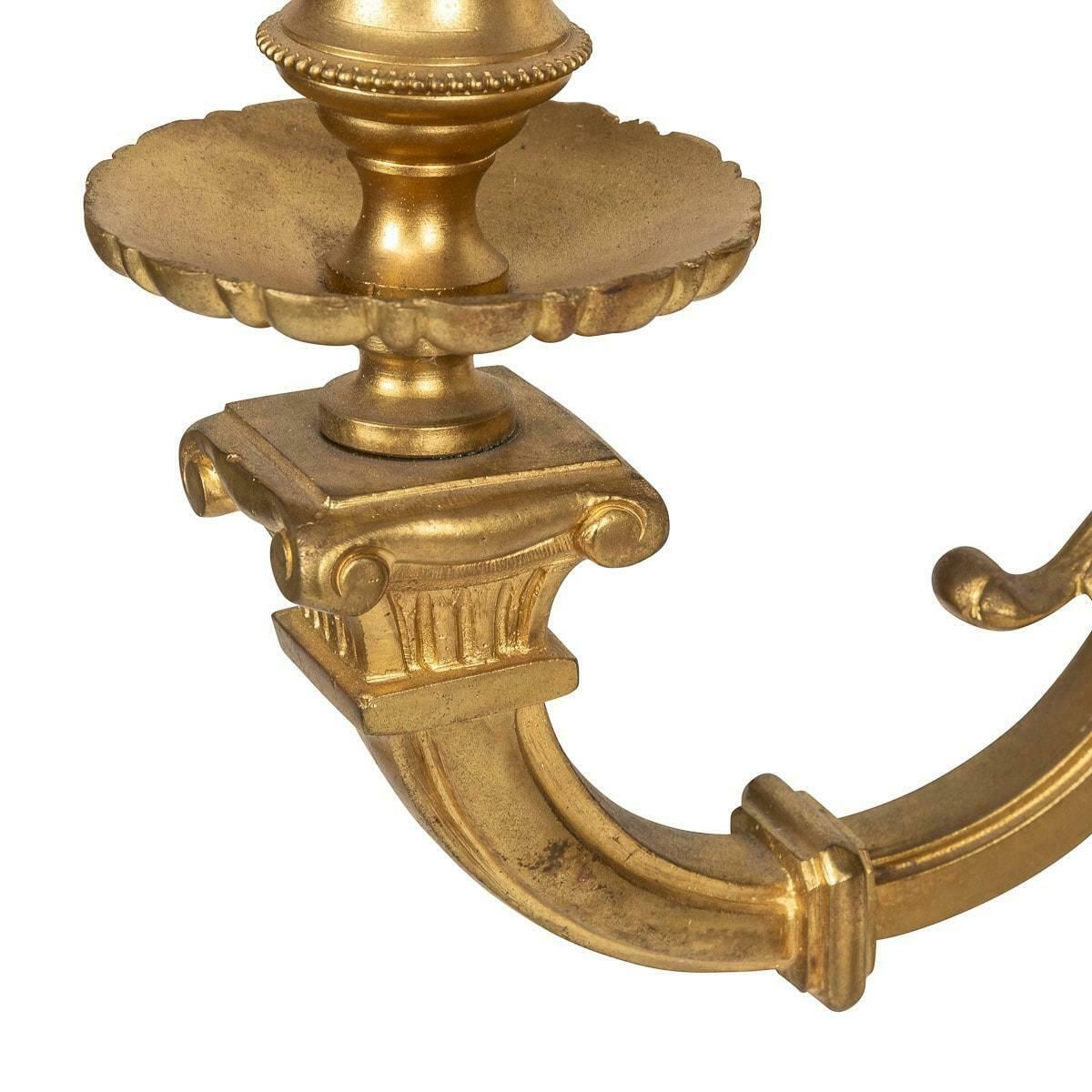 photo furniture 19th Century French Régence Style Ormolu D'appliques Wall Lights, C.1830