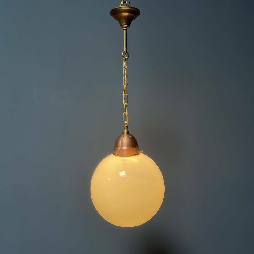 Opaline Glazen Bollamp Met Koperen Fitting photo for sale