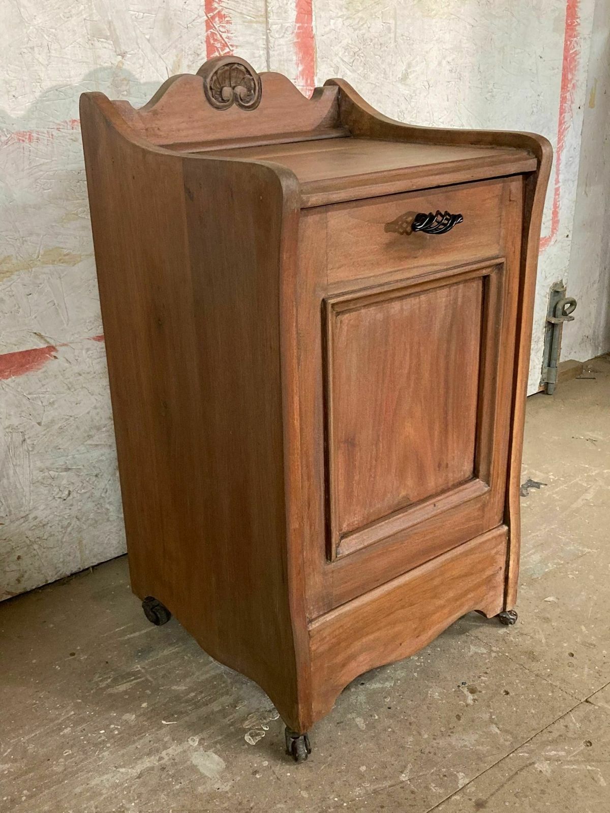 Coal Scuttle/Magazine Rack, 1910s, Antique End Of Season Clearance Sale!!!! photo furniture