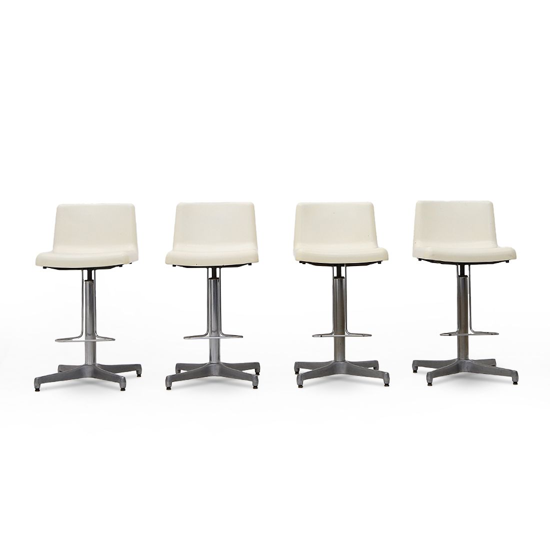 4 Stools With Fiberglass Seat By Vaghi, 1960s photo furniture