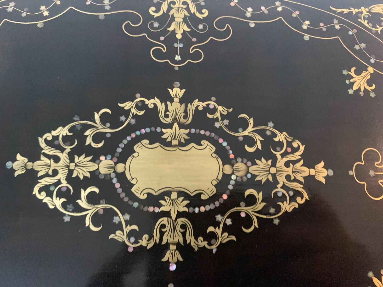 photo buy Complete Liquor Cellar Napoleon III Marquetry Boulle Antique Box