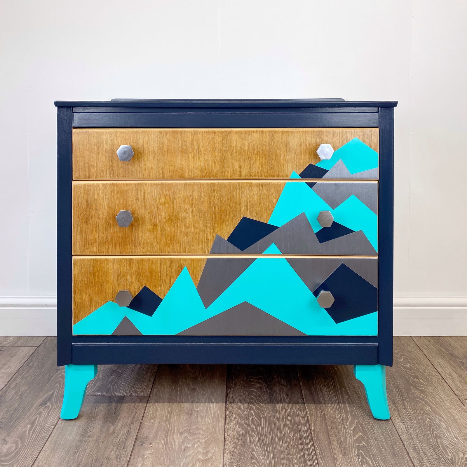 Chest Of Drawers photo vinterior