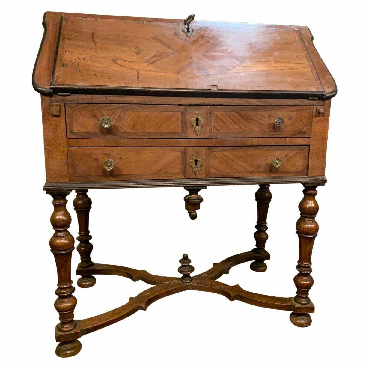 Antique Flap Writing Desk In Walnut, Carved Cross Legs, Early 18th Century Italy