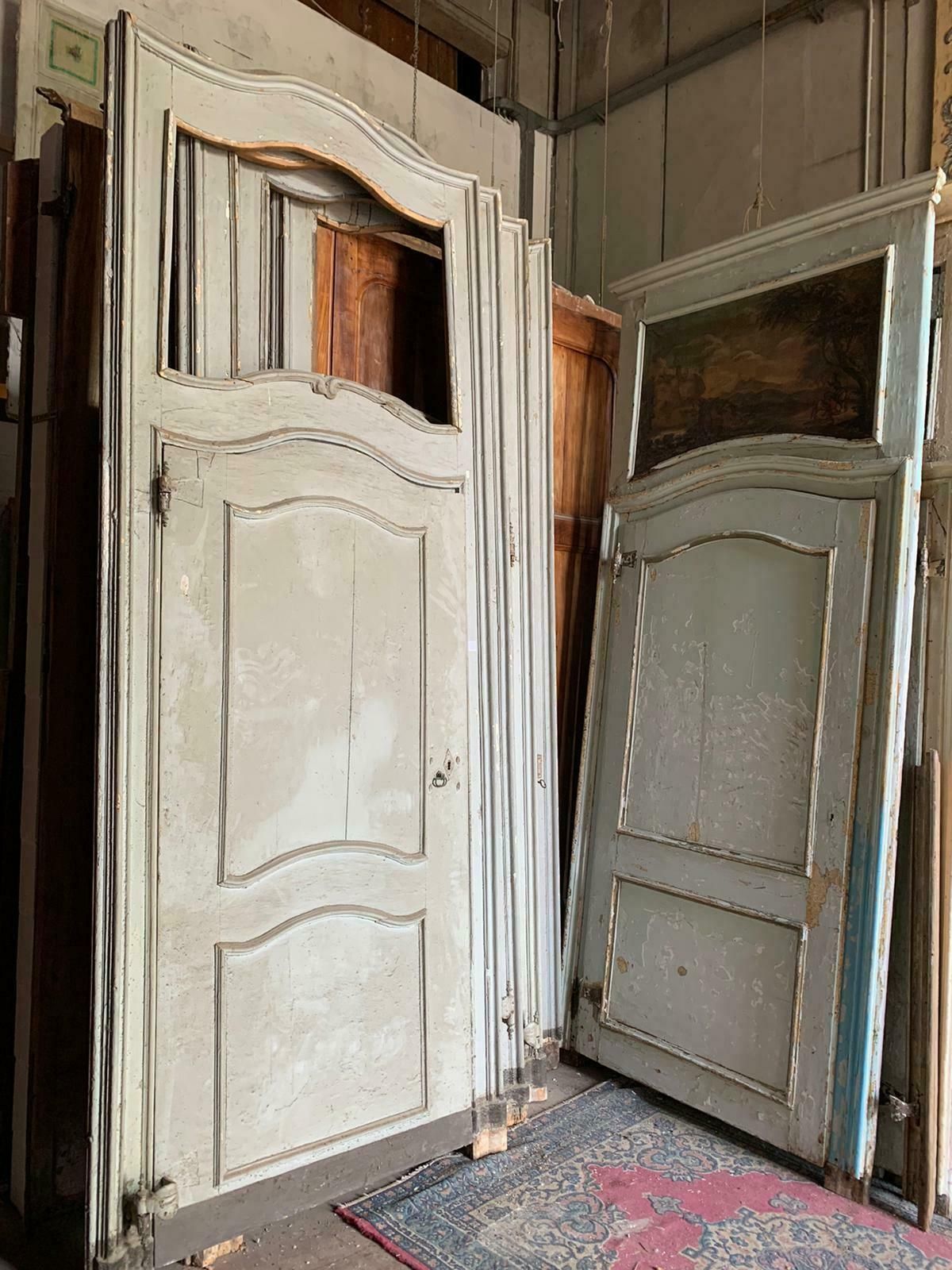Set Of 8 Lacquered Interior Doors With Frame And Overdoor, '700 Italy photo vinterior