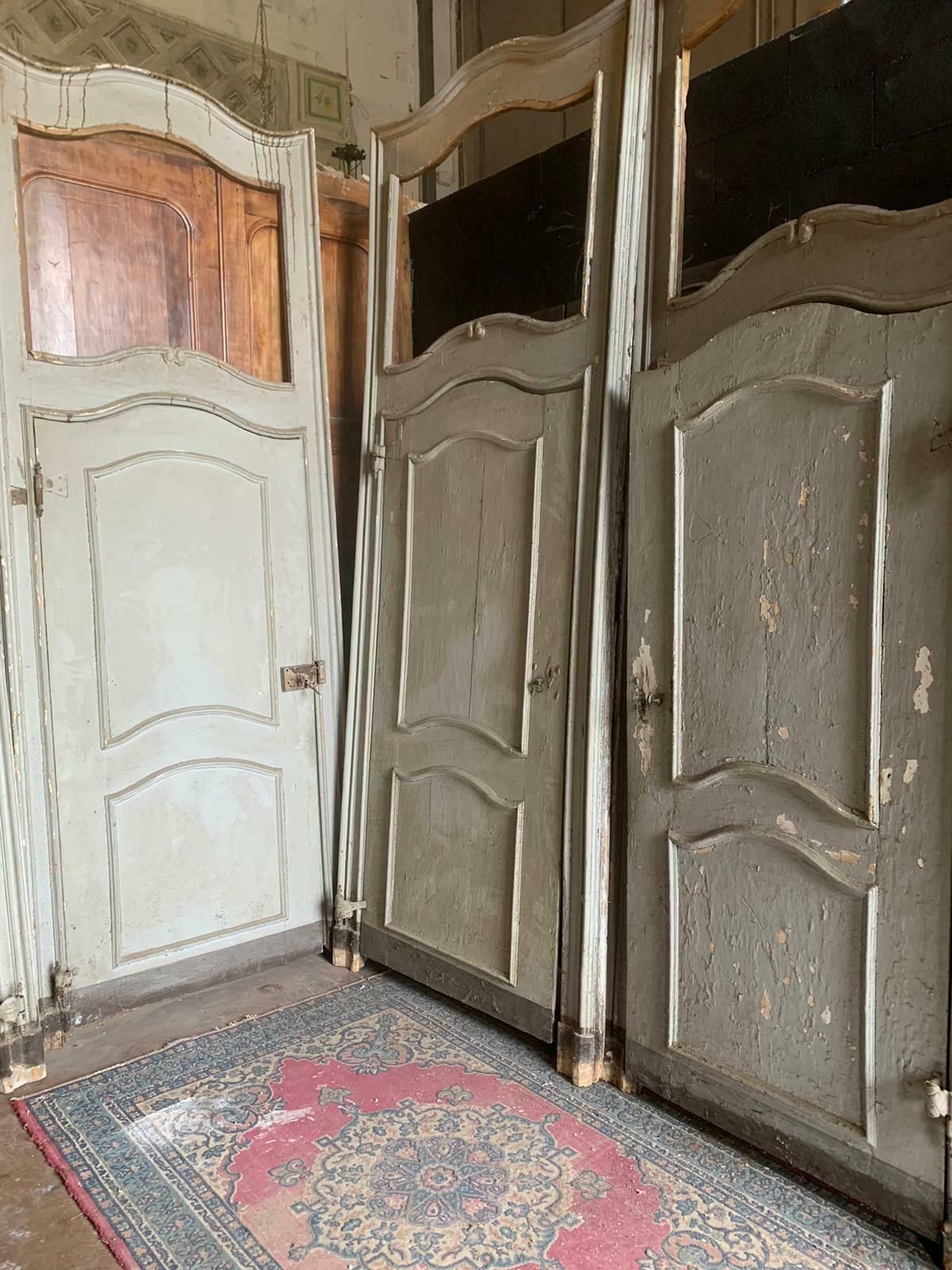 26578.0 Set Of 8 Lacquered Interior Doors With Frame And Overdoor, '700 Italy photo