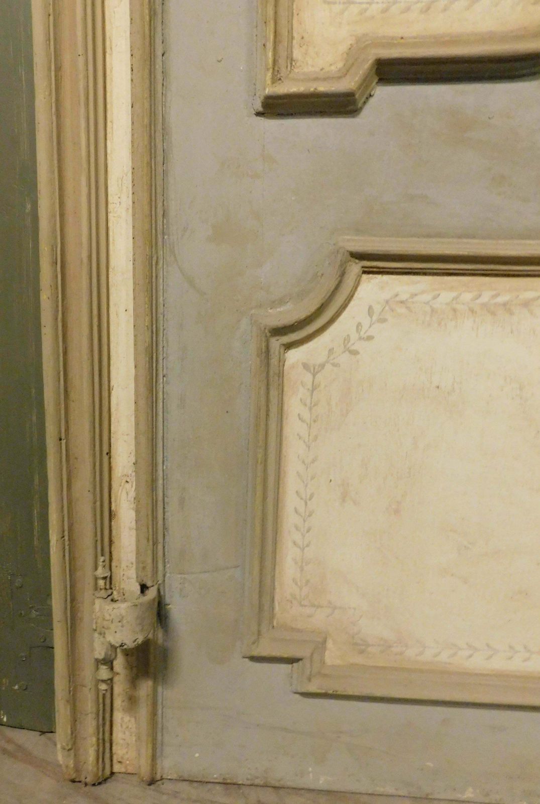 Baroque Door, Sculpted And Lacquered, Arched And Complete With Frame, '700 Italy photo Home Fixtures