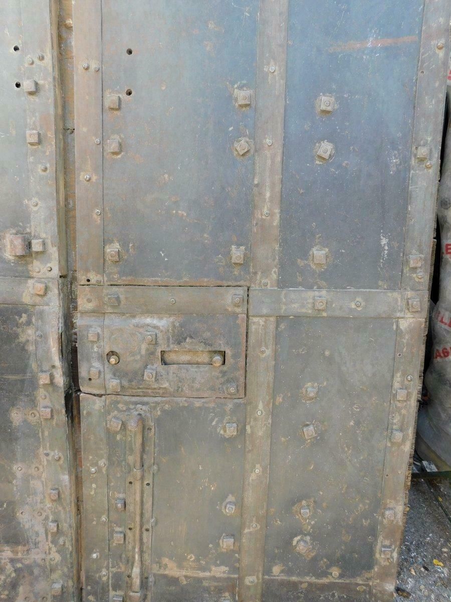 Double Prison Door In Wood And Iron, Nails & Bolts, 19th Century Italy photo vinterior