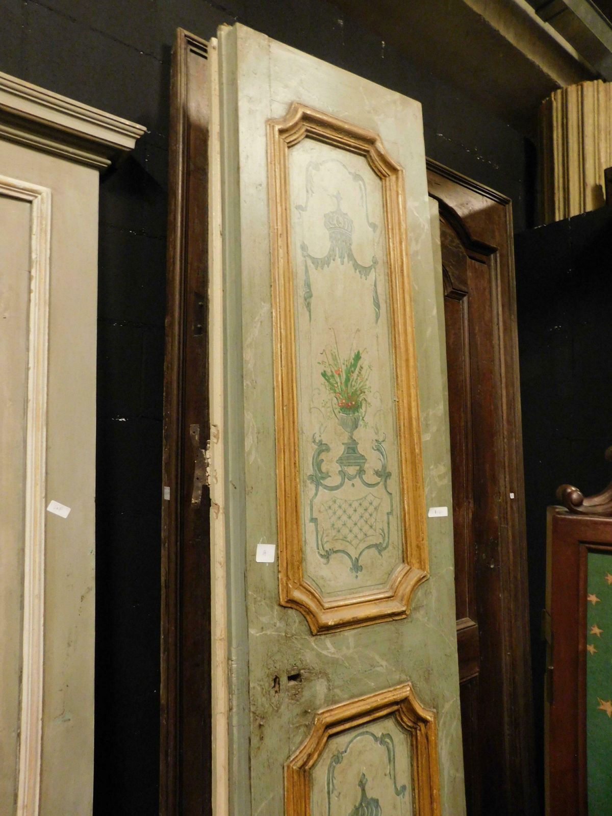 photo furniture Set Of 2 Lacquered And Painted Doors, Green And Yellow, 18th Century Rome