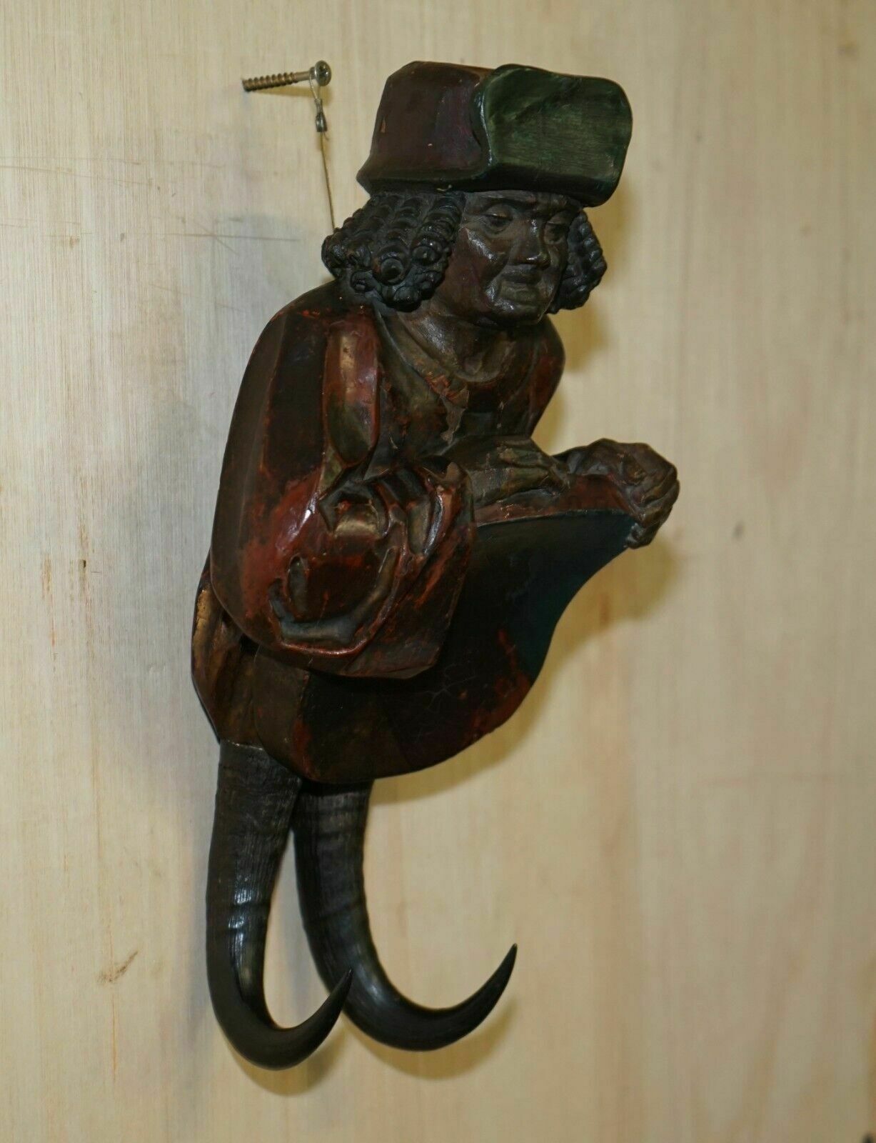 photo vinterior Antique Circa 1880 Super Rare Black Forest Hand Carved And Painted Whip Hook
