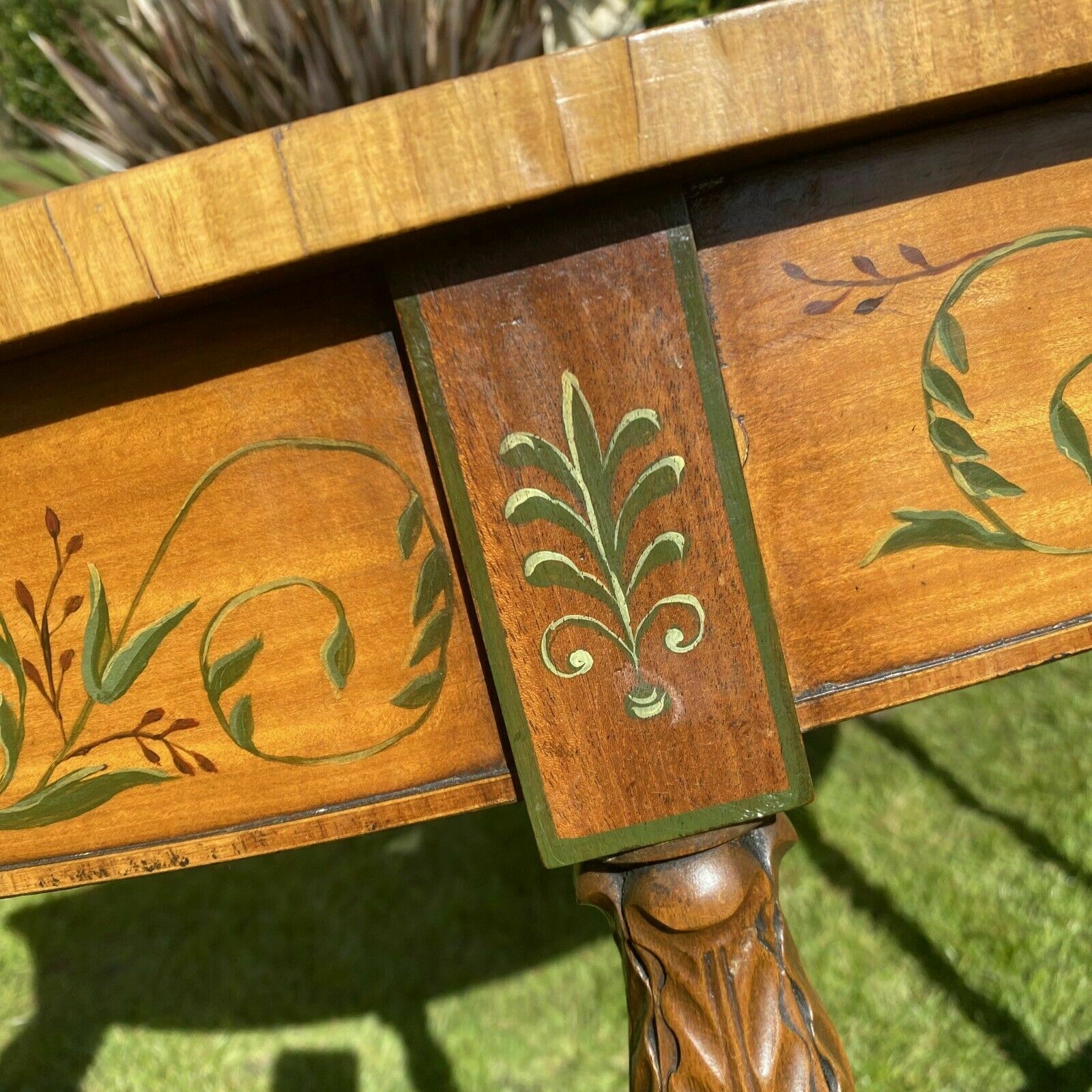 photo furniture Exquisite Brights Of Nettlebed Hand Painted Console Table Antique Period Burr