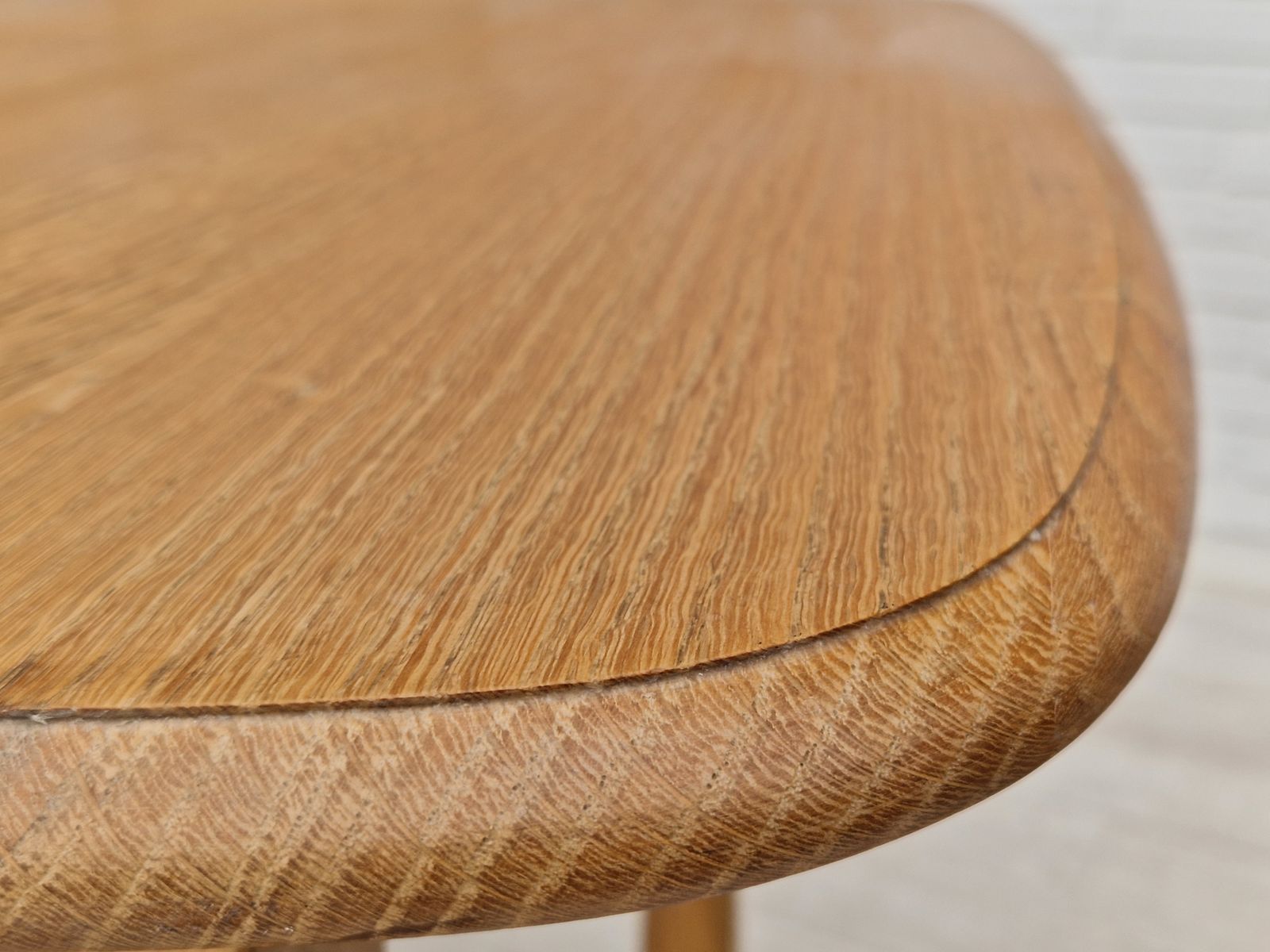 photo vinterior 1970s, Danish Design, Dinning Set Of Table And Four Chairs, Oak Wood, Wool.