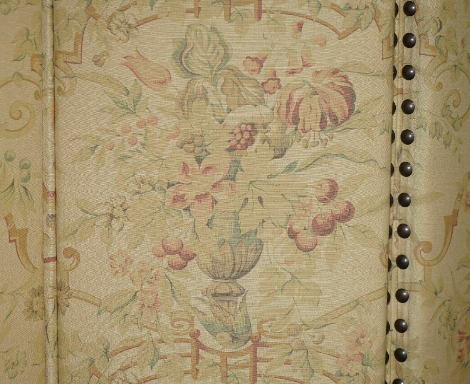 photo furniture Fine George Smith Chelsea Mahogany & Floral Upholstered Room Divider