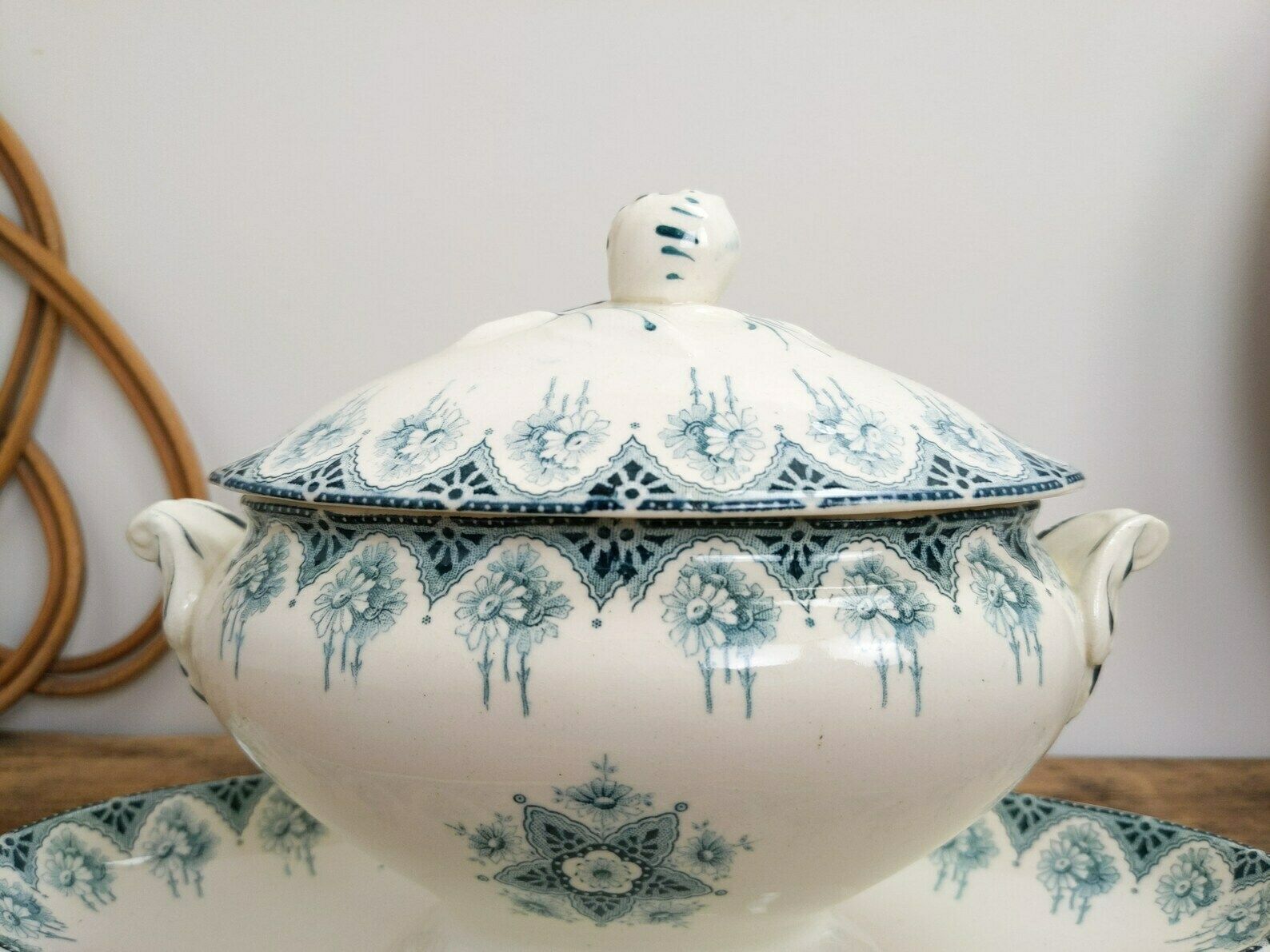 Antique French Boulogne Ironstone Pottery Sauce Or Gravy Boat With Rococo Handles And Flower And Foliage Decoration photo 59.0