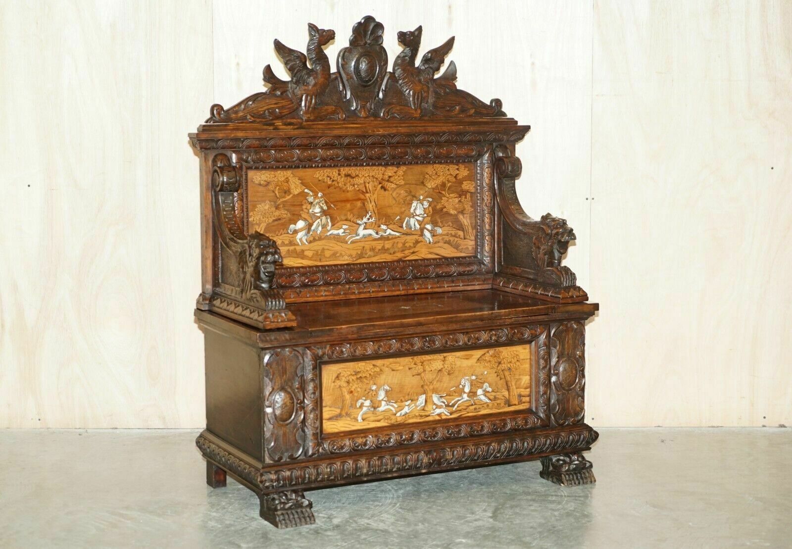 Antique Lion Griffon Carved Italian 1860 Monks Settle Bench Internal Storage
