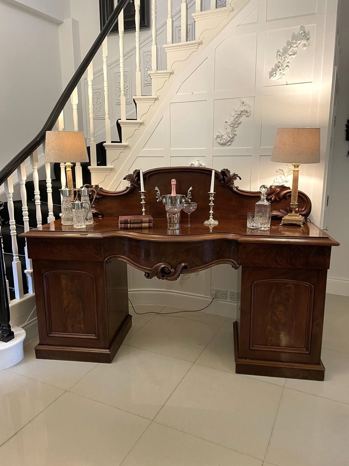 photo buy Magnificent Quality Antique 19th Century Mahogany Sideboard
