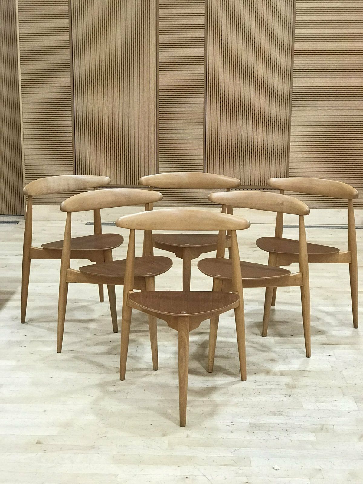 Hans Wegner ‘Heart’ Fh 4103 Teak And Beech Dining Chairs (6)