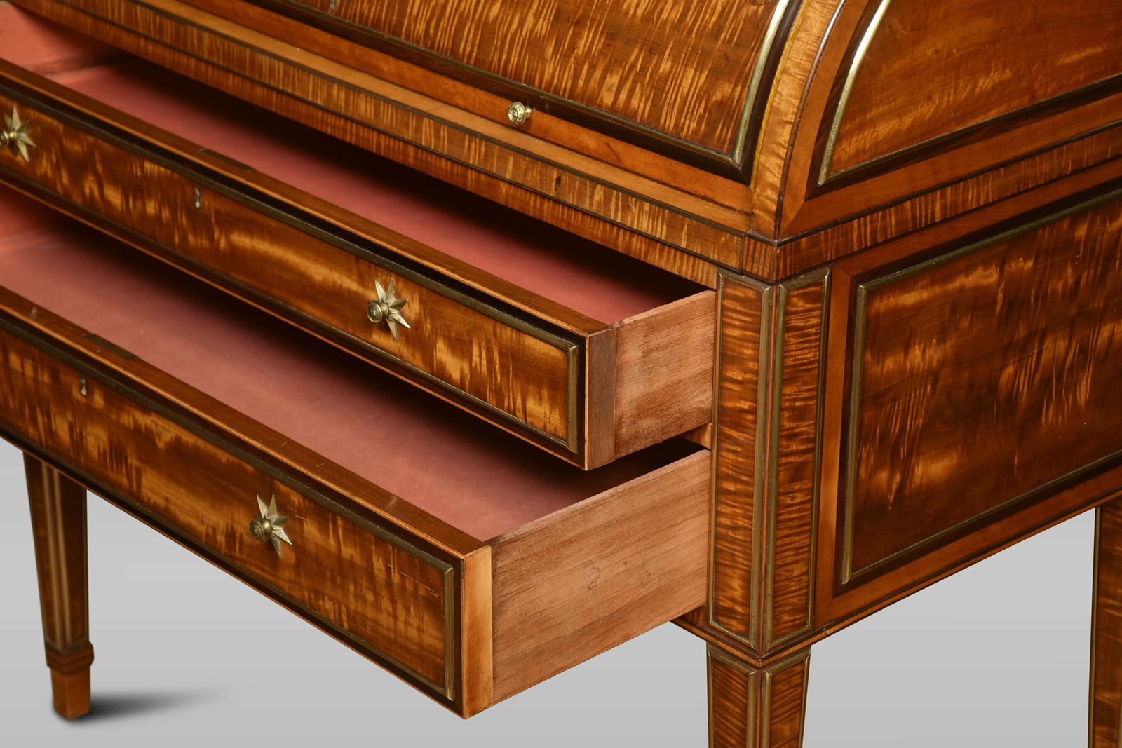 Pair Of Important Georgian Cylinder Cabinets photo Furniture