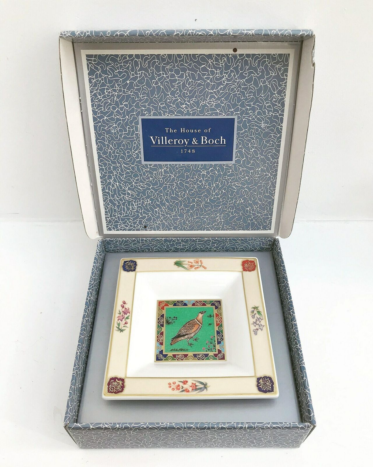 Villeroy And Boch Square Dish Coin Dish Ring Catch All Candy Nuts Olives Tray Trinket Porcelaine Vintage Heinrich Bengal Saraswati Bird photo furniture