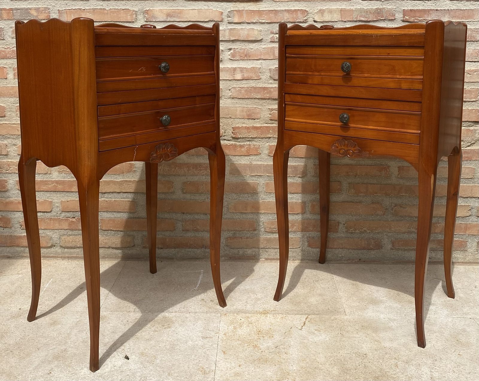 Pair Of French Cabriole Legs Nightstands Or Bedside Tables photo 2671.54