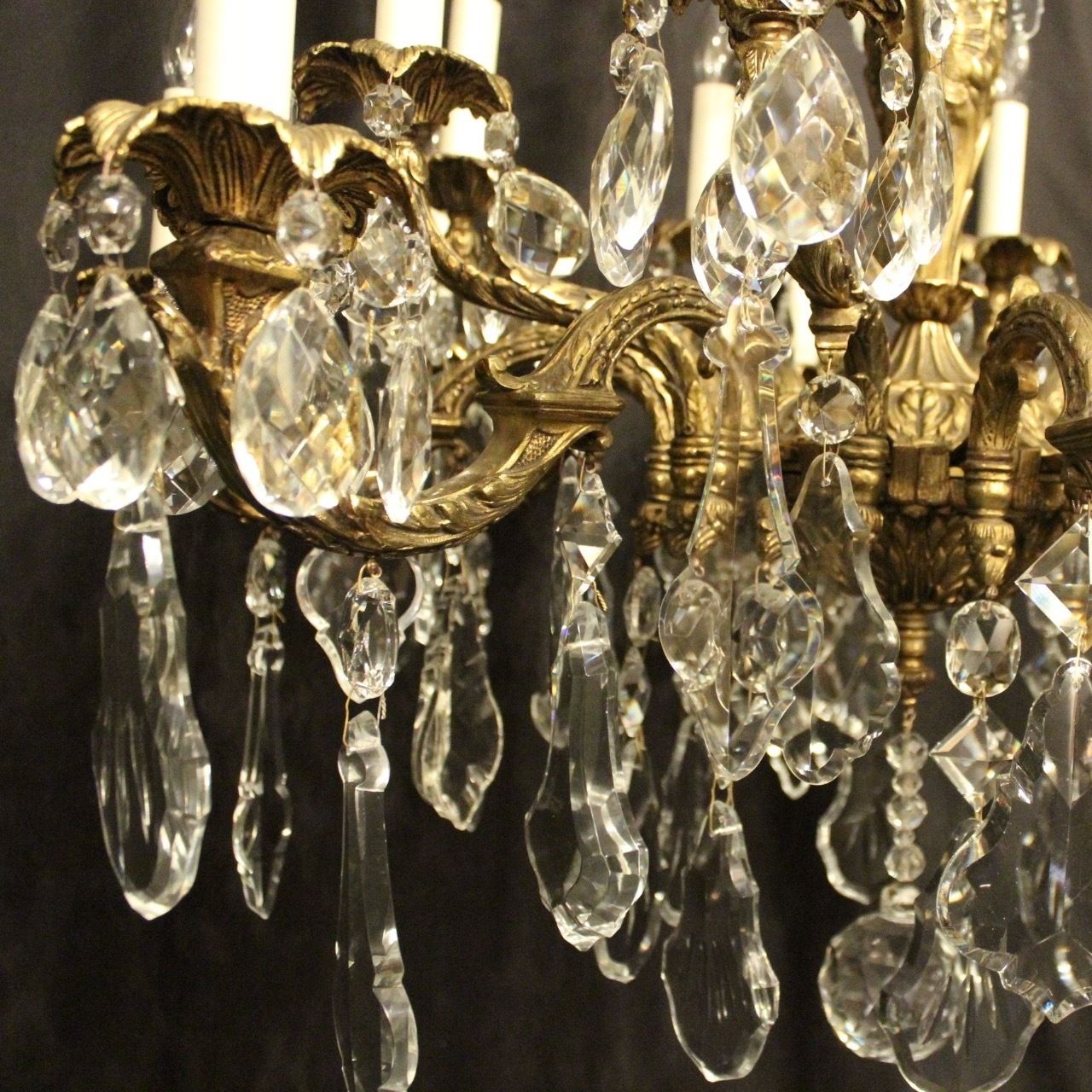 photo vintage French Pair Of Bronze Antique Chandeliers