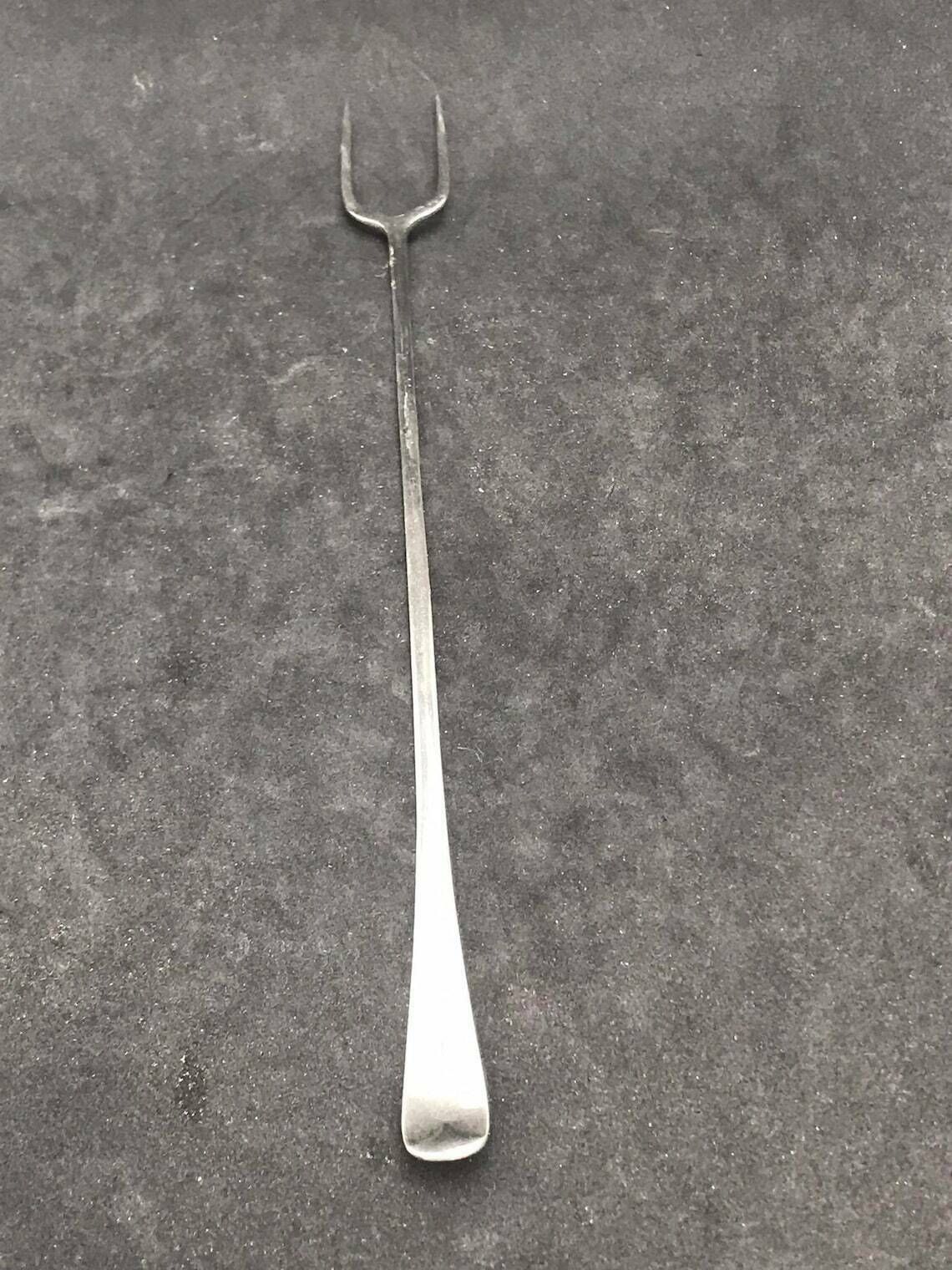 Toasting Bread Fork Victorian Silver Plated Pickle Server Decorative Fork Cold Meat Charcuterie Collection Gift For Hostess Christmas Table photo Home Decor
