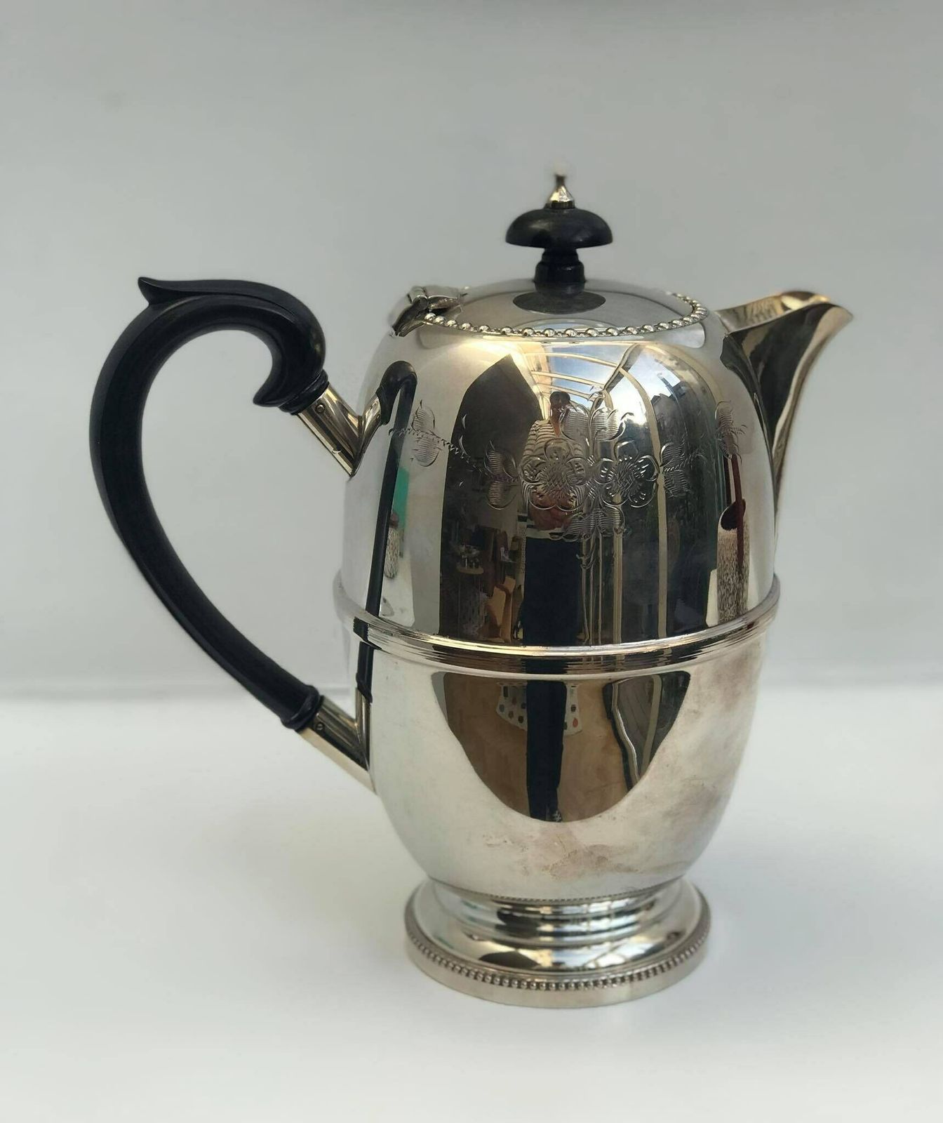 photo furniture Victorian Teapot Or Coffe Pot Silver Plated Antique Anglais Georgian Revival Wedding Gift English Bar Decor Engraved Teapot Gift For Her
