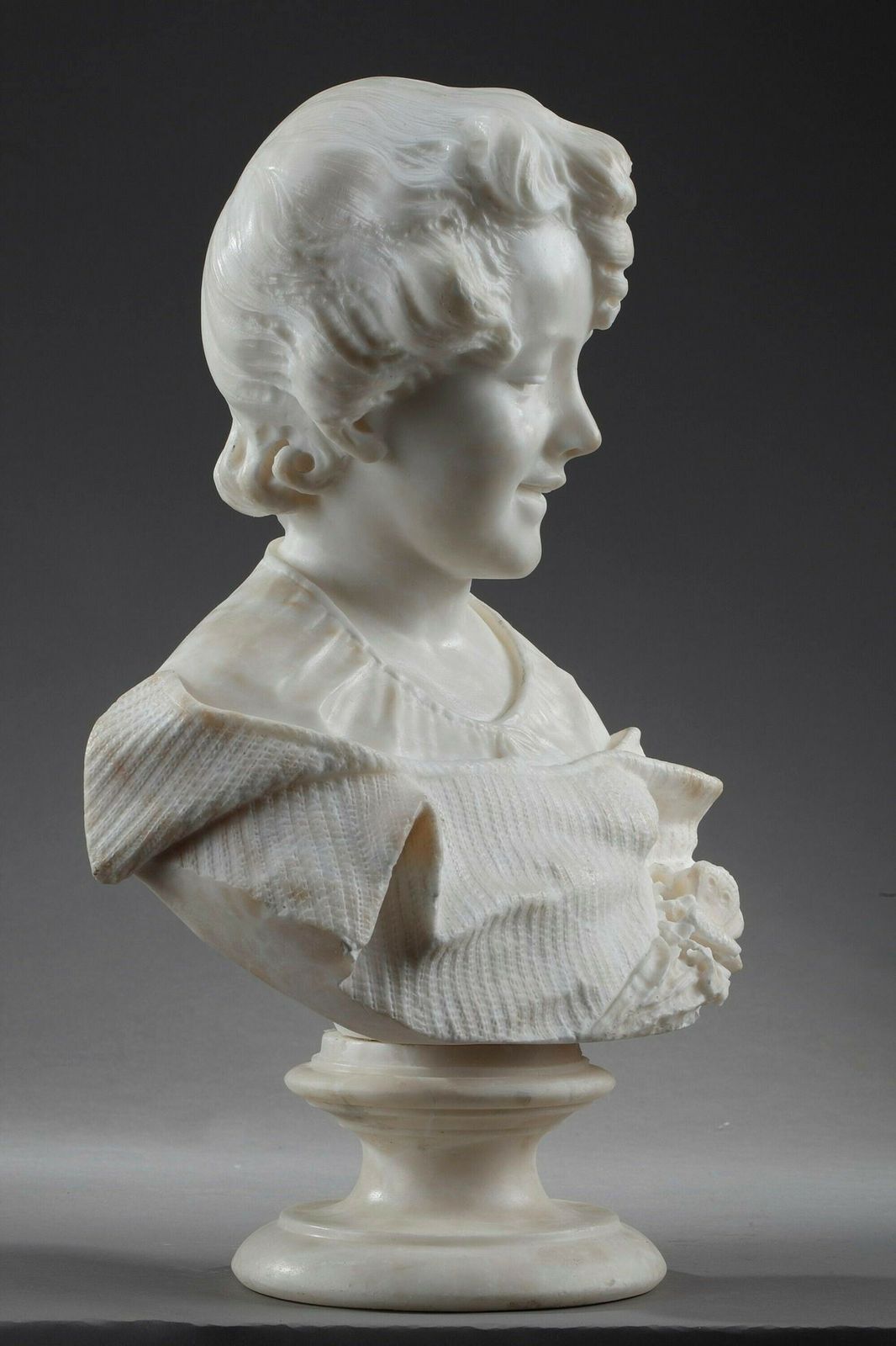 Sculpture Alabaster "Bust Of A Young Girl", 19th Century photo buy