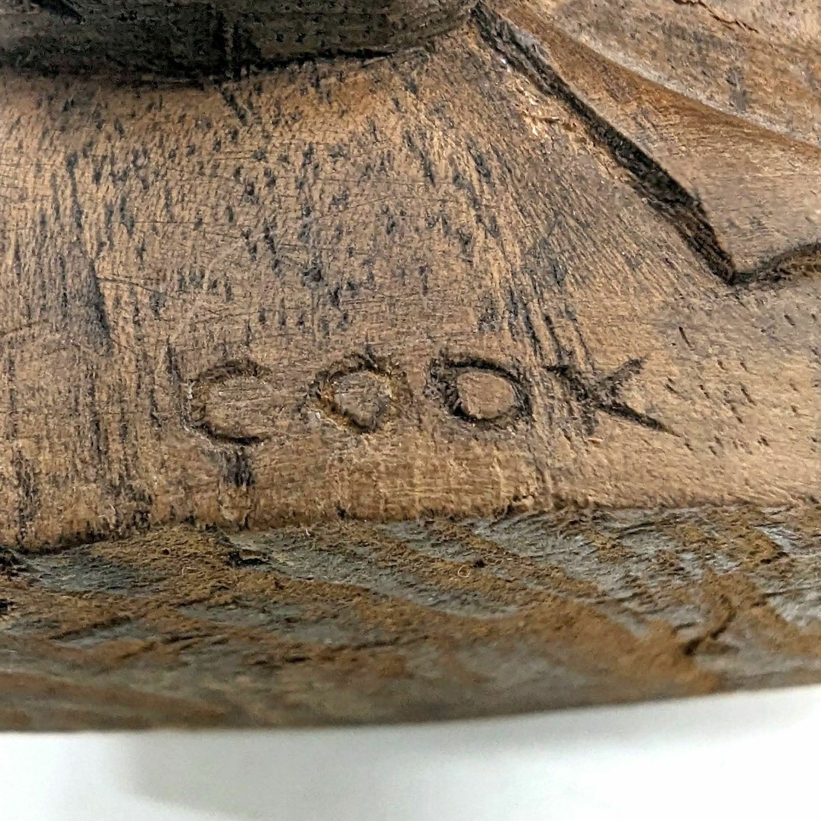 photo furniture Funny Wooden Sculpture Signed Cook In Wood, 20th Century