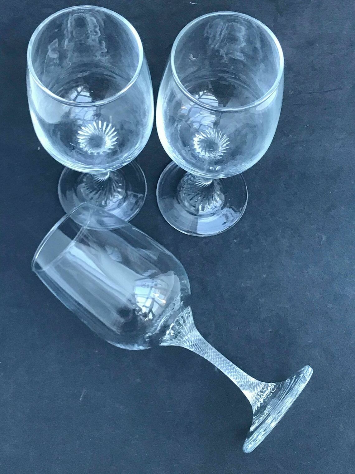 Vintage Wijnglazen – Kristallen Aperitief Glazen Op Voet – Mid Century – Barkast – Cadeau photo vinterior