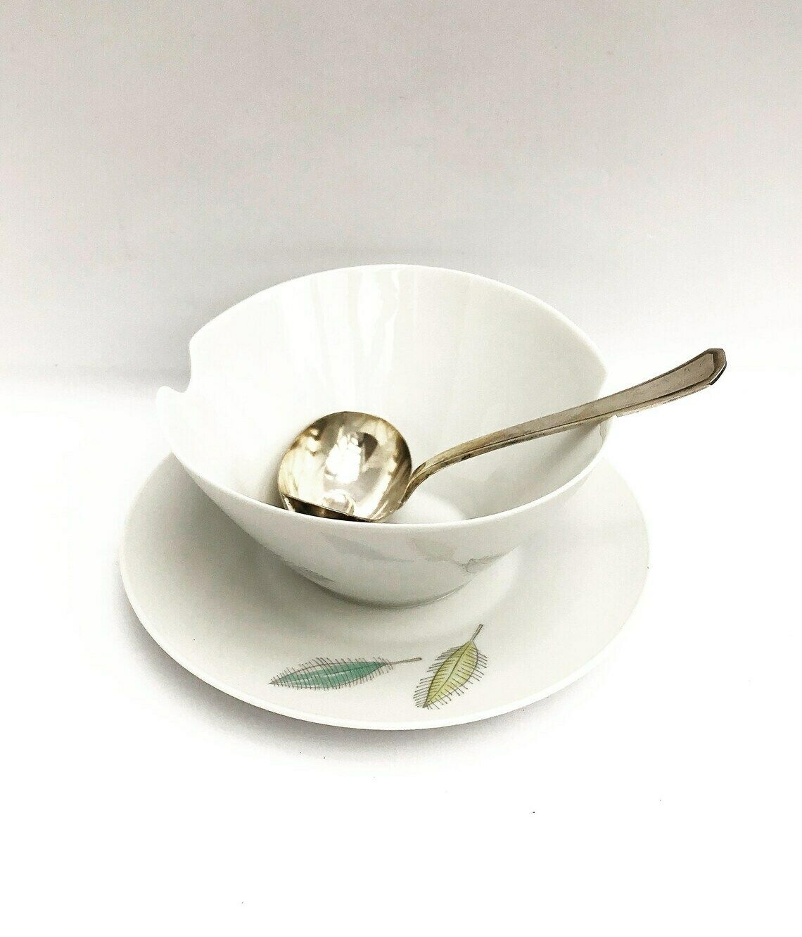 Jussière Met Lepel – Rosenthal Mid Century Design Door Raymond Loewy – Wit Porselein – Made In Germany – Witte Sauskom Voor De Feestdagen photo furniture