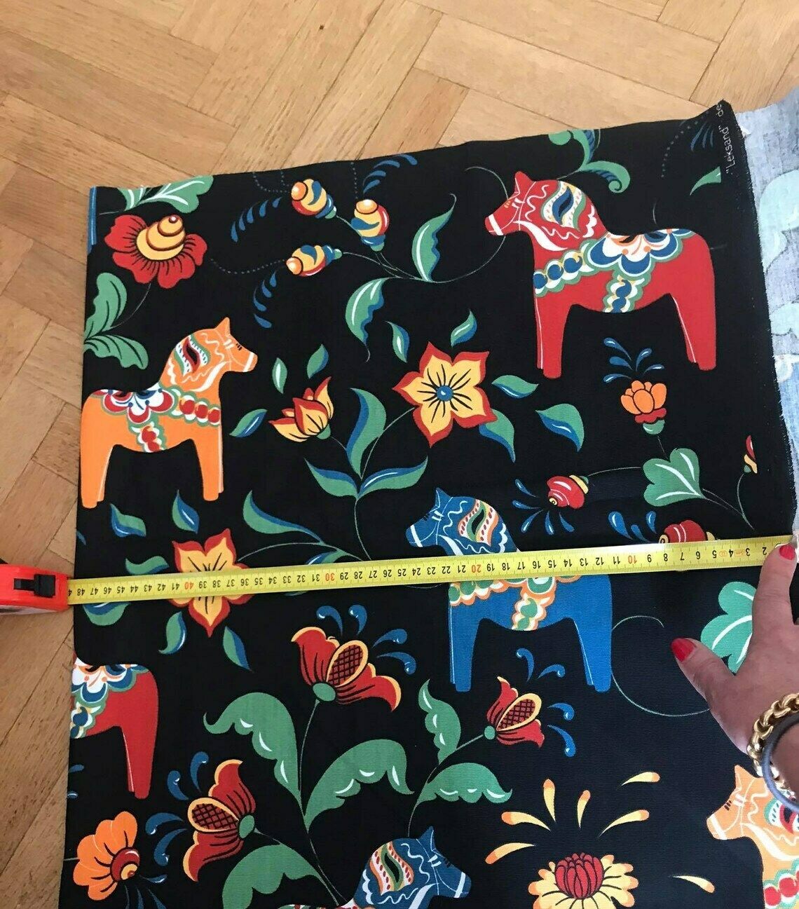 Dala Horse Houten Beeldje Zweeds Nils Olsson 17 Cm Met Sticker En Stof Scandinavisch Handgeschilderd Scandinavisch Design Rood Hout photo 154.0