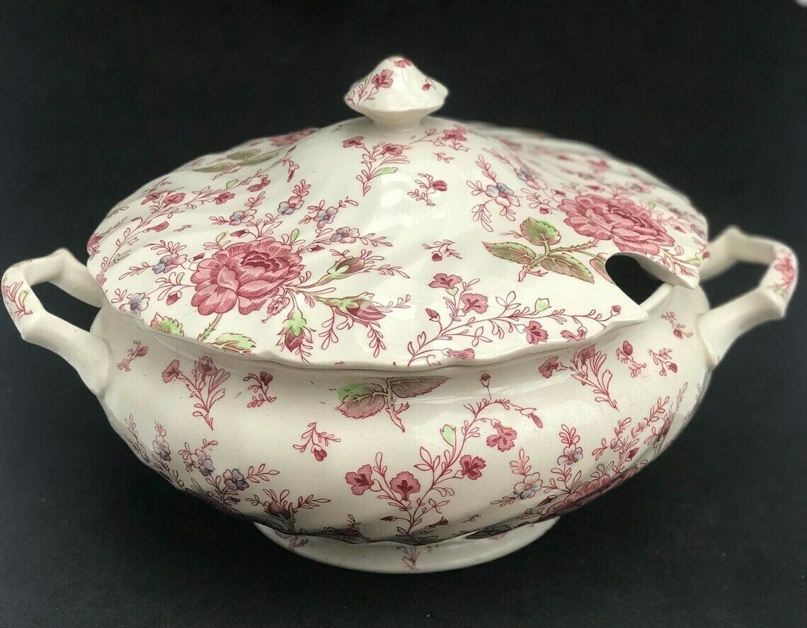 Johnson Brothers Soepterrine – Niet Meer Leverbaar Servies, Vervangend Tafelservies Wit/Roze, Engels Gegraveerd, Roze Tafeldecoratie, Antiek Engels photo Woonaccessoires