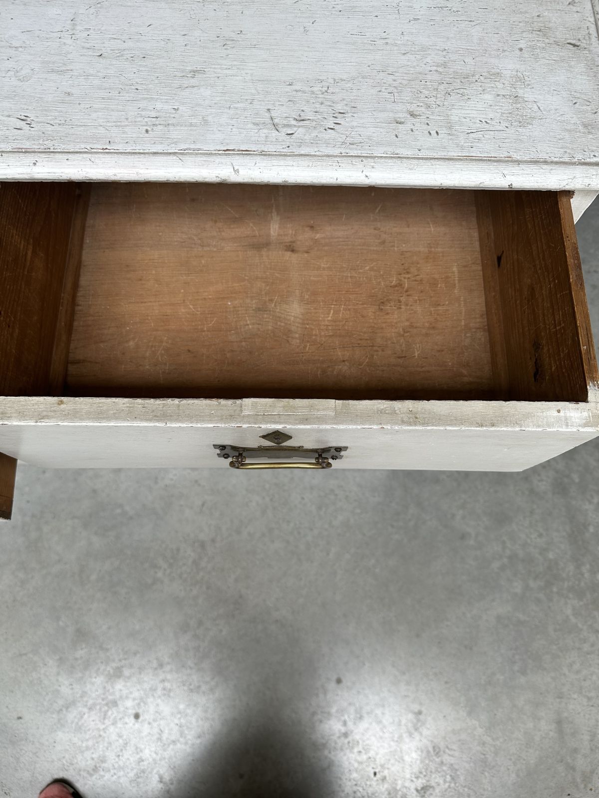 photo furniture Large Antique 19th Century Painted Chest With Drawers Stunning Brass Handles