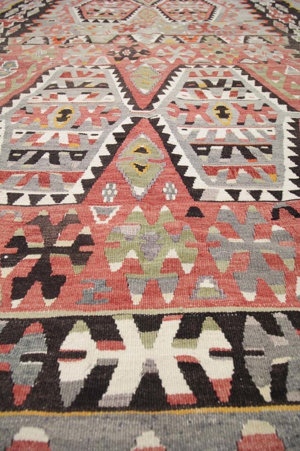 Antique Rugs Wool Kilim Area Rug Handmade Flat Carpet Rust Wool Rug photo Textiles