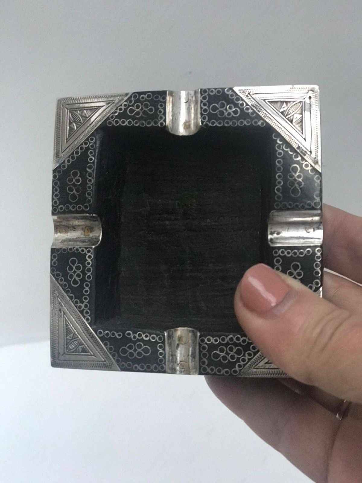 Tuareg Silver Tribal Ashtray Berber Nomadic Art Authentic Handmade Decor African Art Desk Decor Ornament Collector Wedding Gift Unique photo vinterior