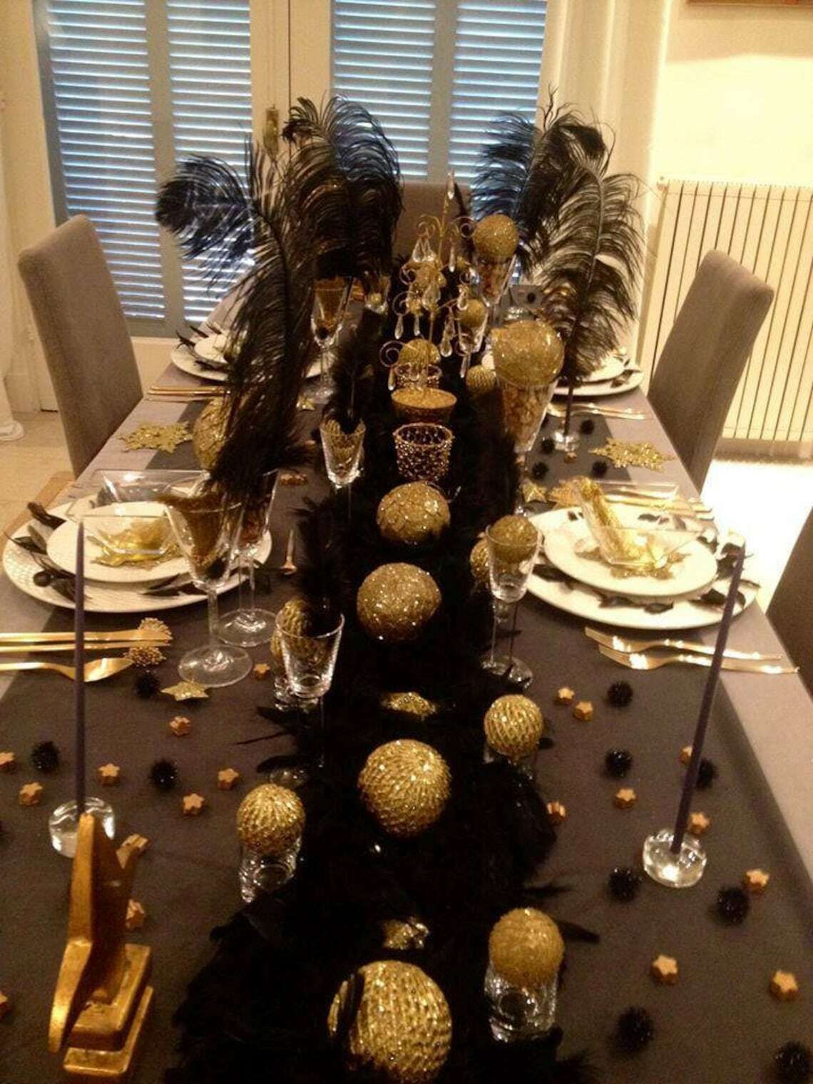 photo for sale Golden Curtain Rod Cover Table Decorations Gold Fleur De Lys Shape Shabby Chic Luxury Decor Christmas Gold Styling Carnaval Table Theme