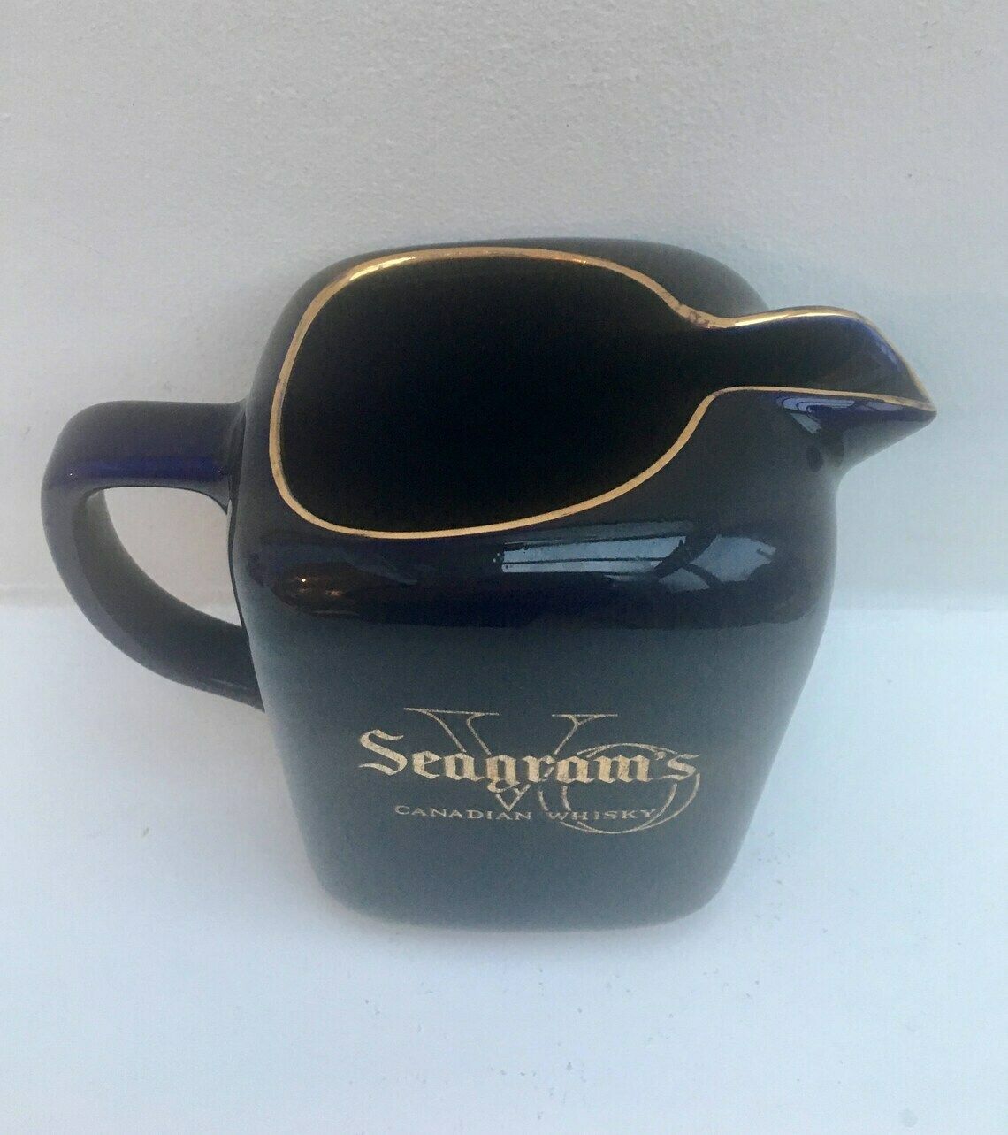 Vintage Water Pitcher, Arabia Finland Wine Jug, Water Jug Vintage Seagram's Vo Canadian Whisky Blue Pitcher Pub Jug Gold Blue Ceramic photo buy