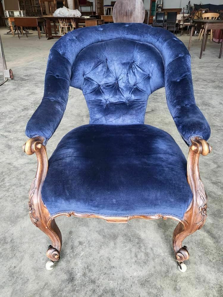 Antique Victorian Curved Button Back Blue Armchair Carved Cabriole Legs Castors