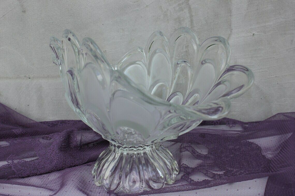 Vintage Crystal Fruit Bowl Fruit Plate Decorative Czech Art Glass Gift Anniversary Clear Glass And White Mat photo Home Decor