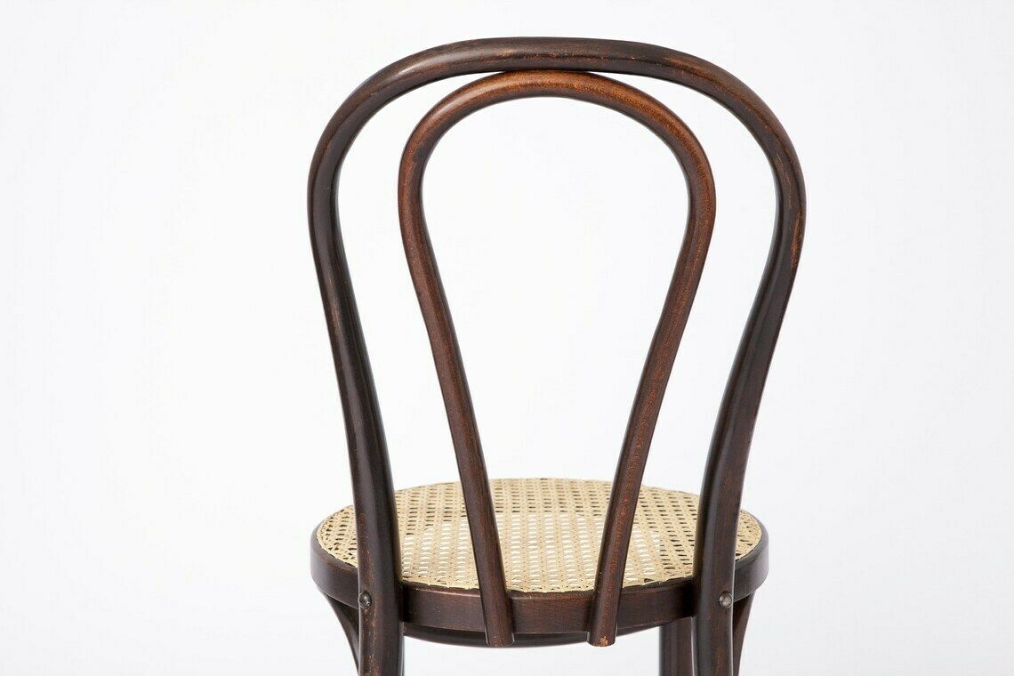 photo furniture Vintage Chair Bentwod Viennese Braid