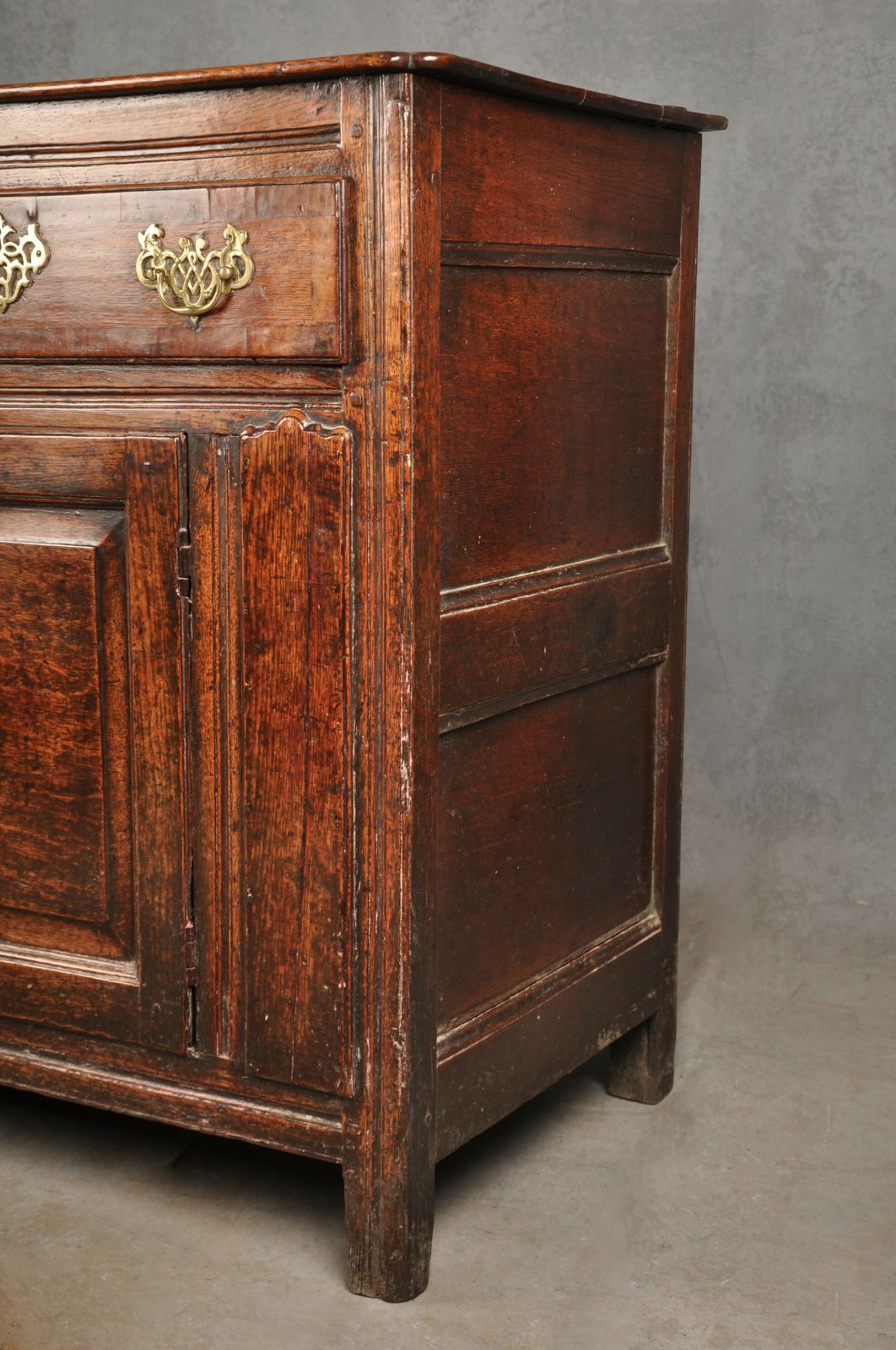 Early 18th Century Oak Dresser photo for sale