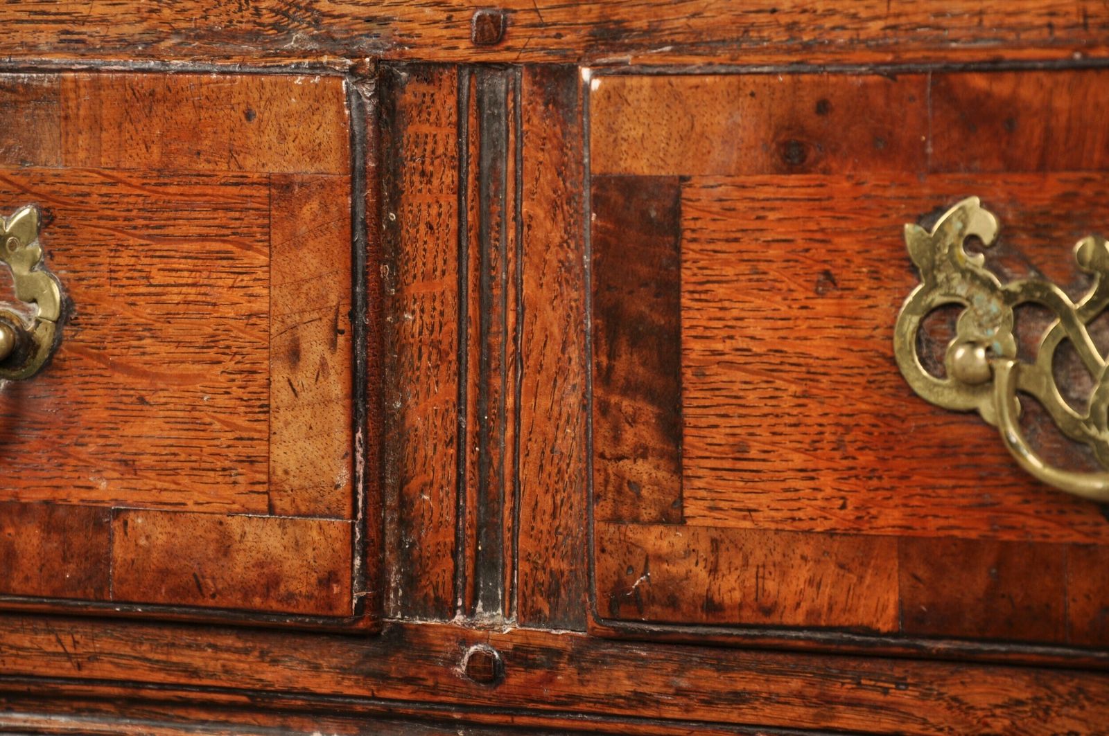 Early 18th Century Oak Dresser photo vinterior
