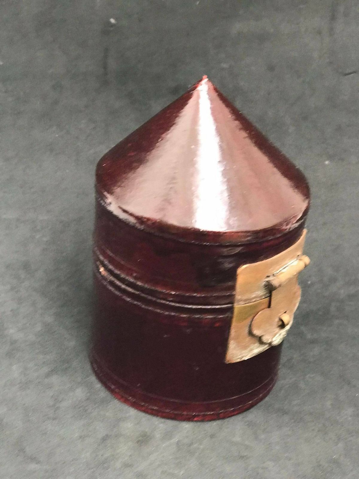 photo for sale Mini Hat Box Chinese Miniature Antique Black Lacquered Decorative Brass Lock Conic Lid Mandarin Antique Wooden Storage Box Decorative Item